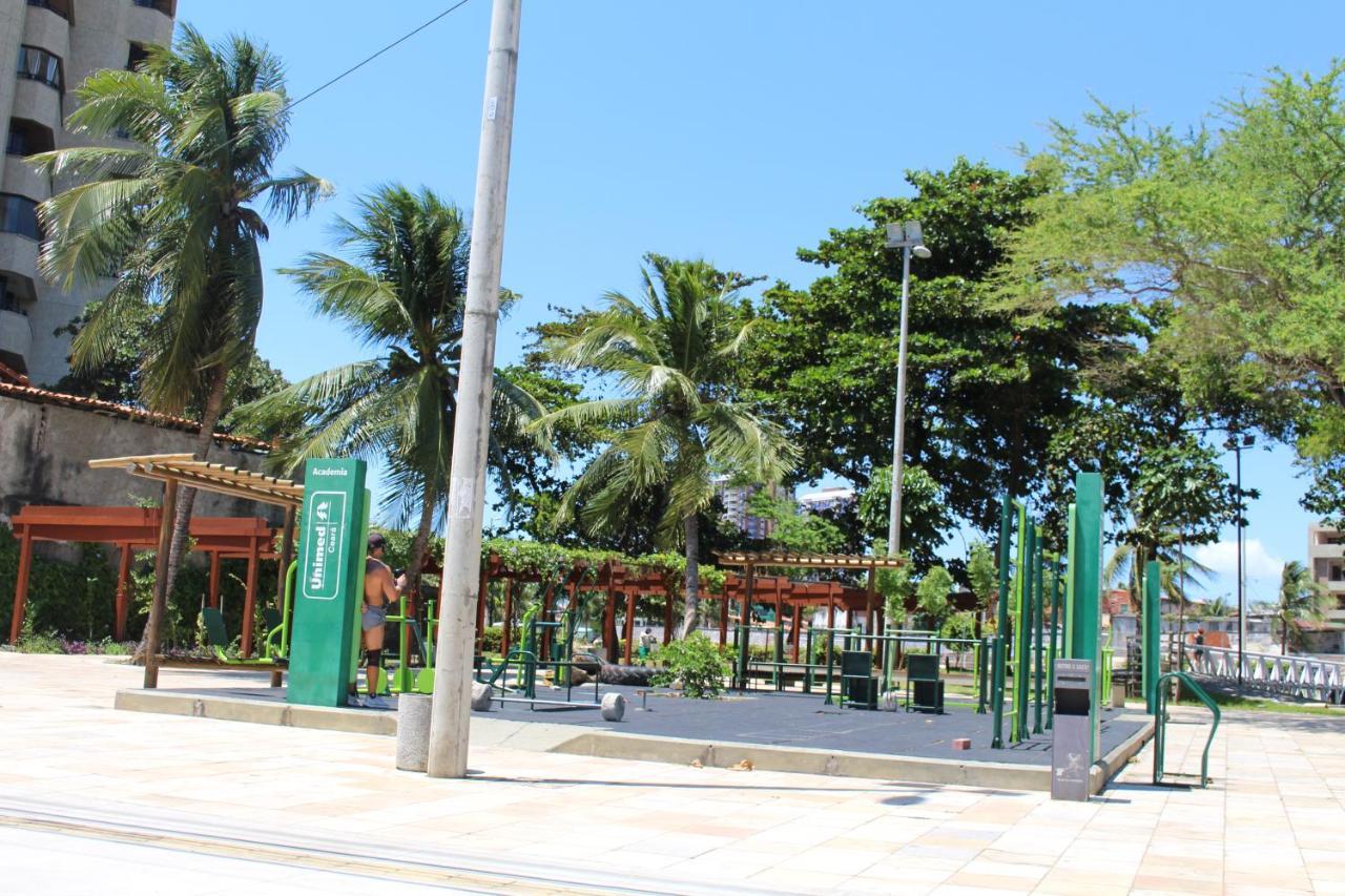 شقة 13 Flat Beira Mar Com Energia, Vaga, 3 Camas, Wi-Fi E Ar فورتاليز المظهر الخارجي الصورة